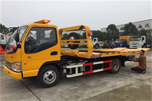 榆中哪里有拖车服务