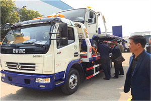榆中汽车道路救援拖车价格